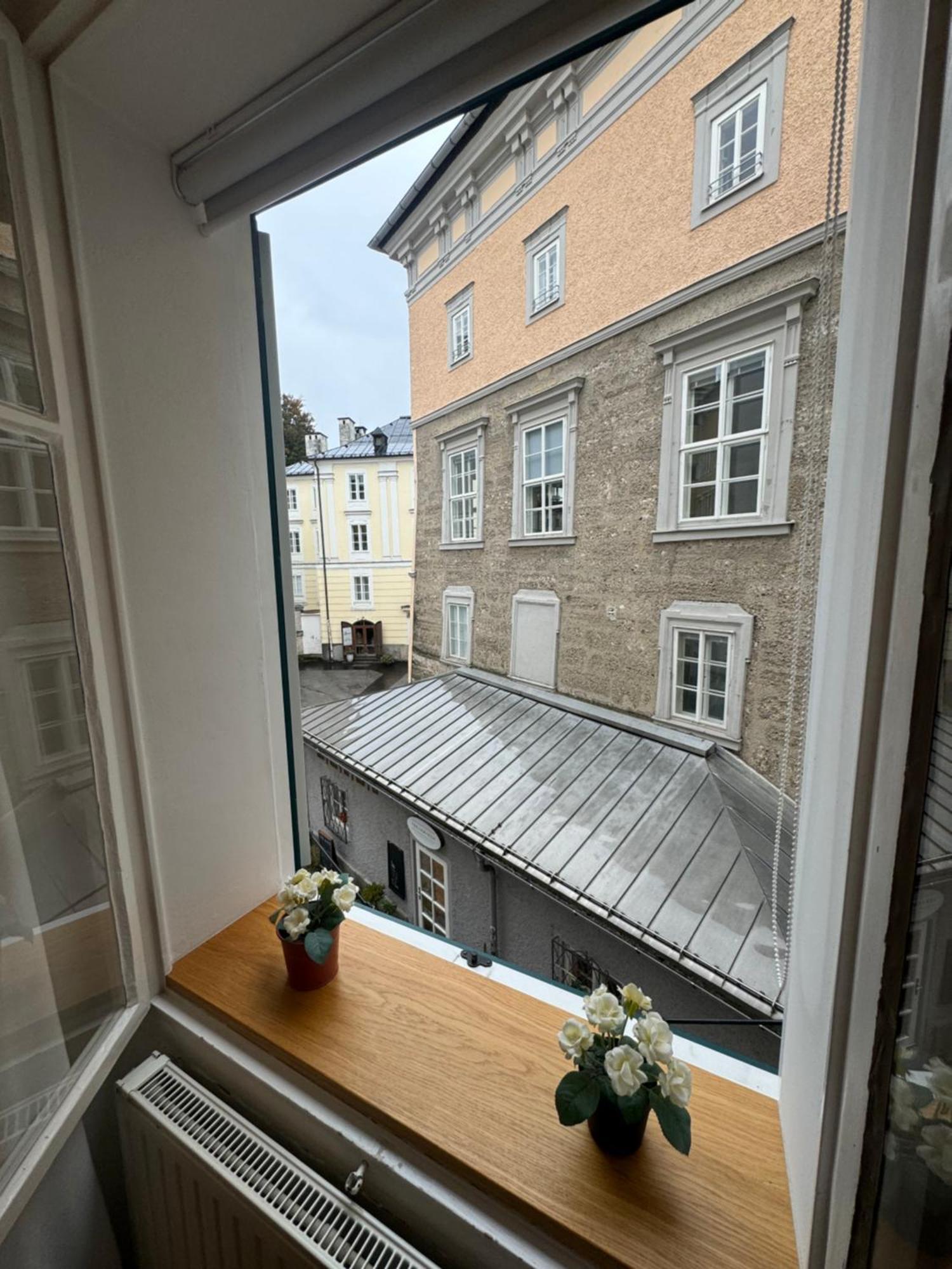 Guesthouse Mozart - Apartment House Salzburgo Exterior foto