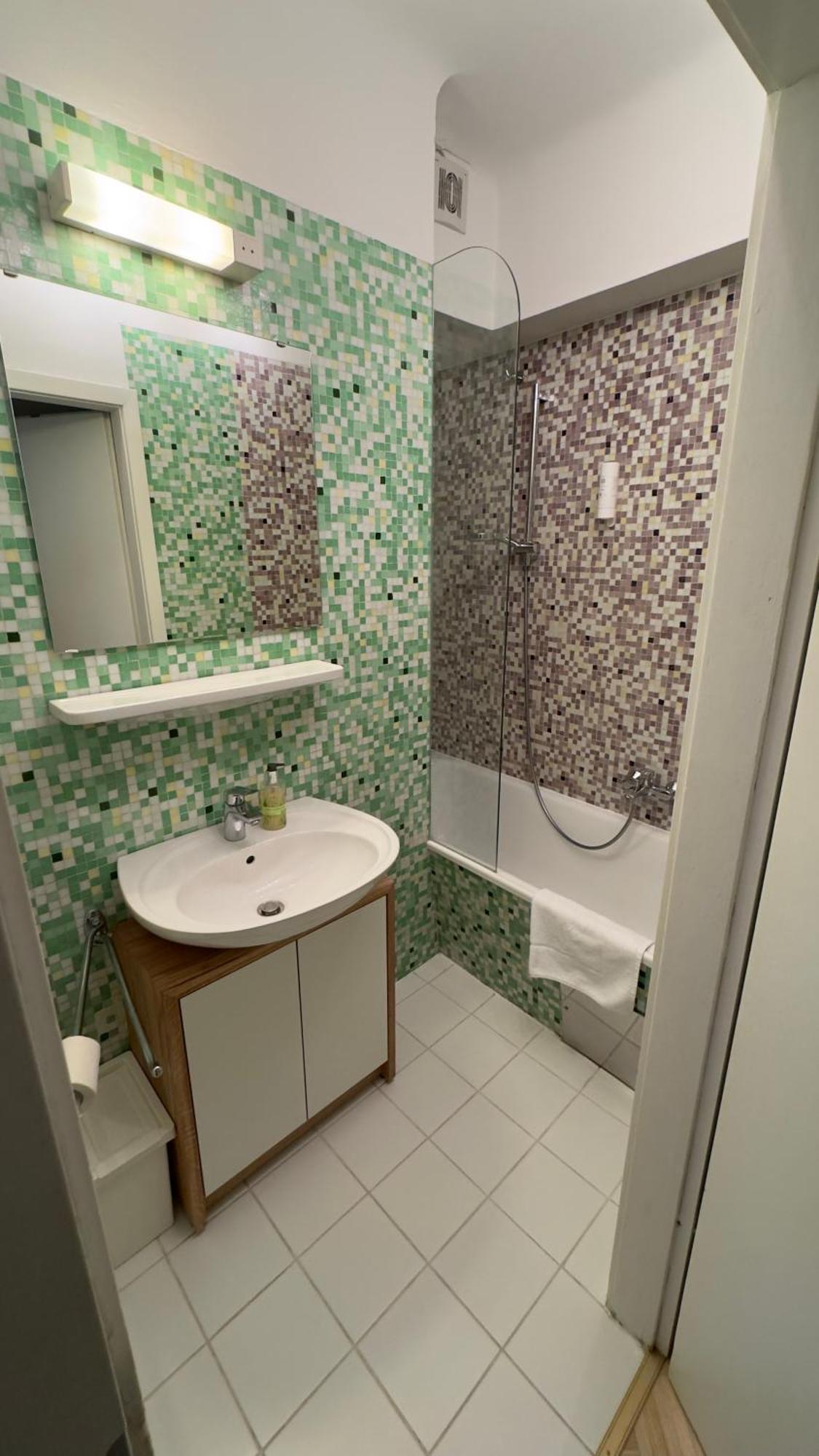 Guesthouse Mozart - Apartment House Salzburgo Exterior foto