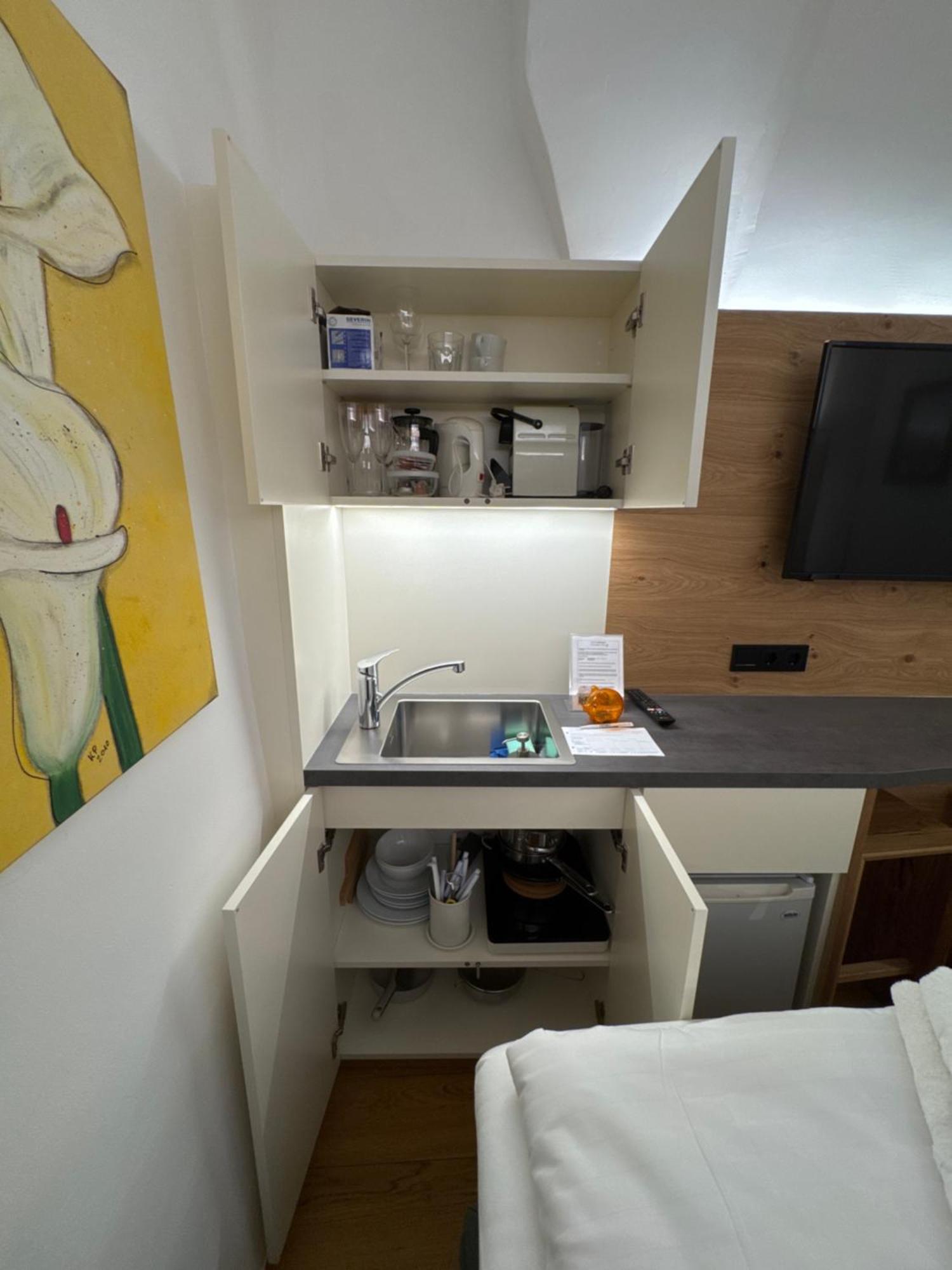 Guesthouse Mozart - Apartment House Salzburgo Exterior foto